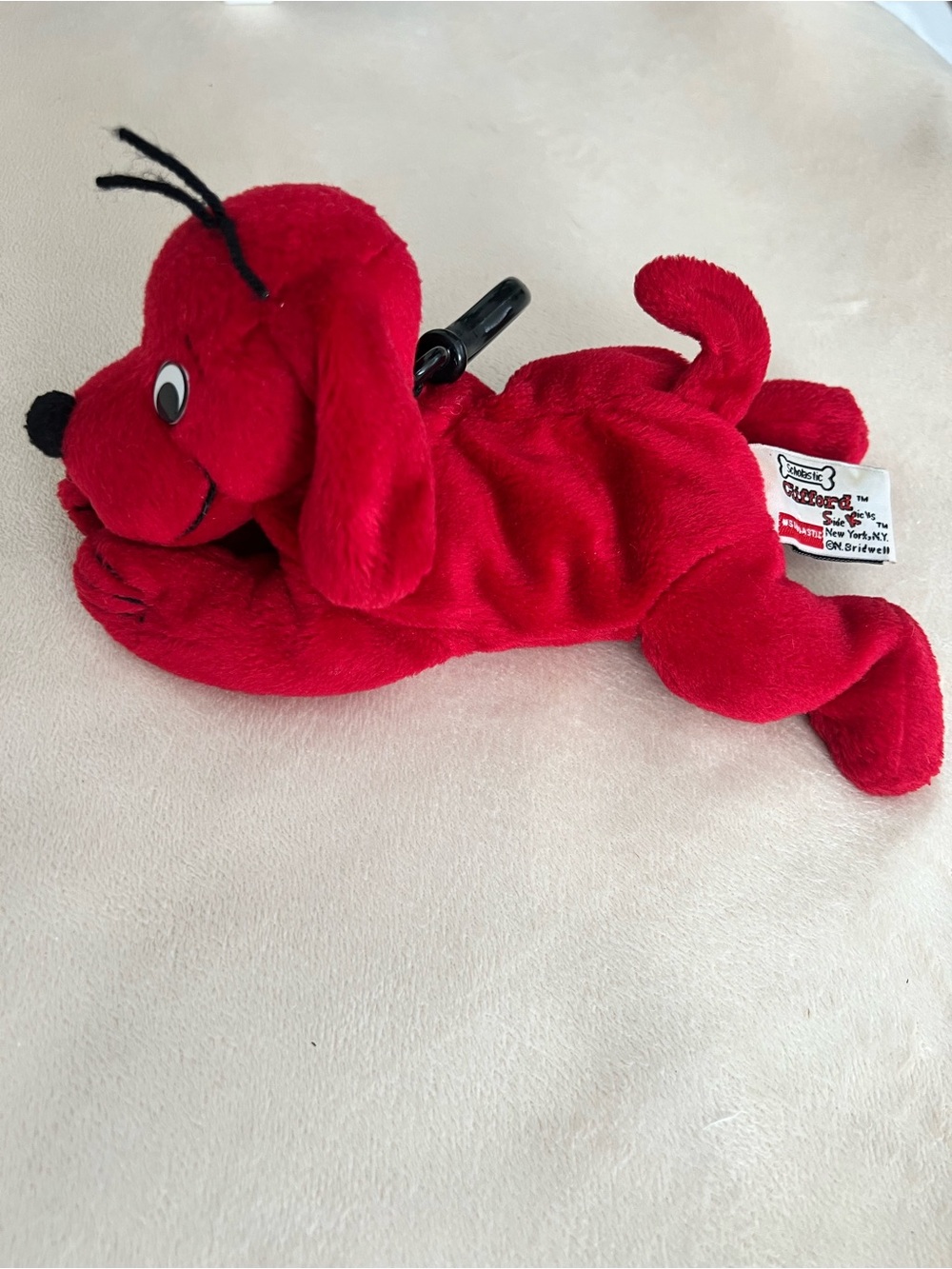 Clifford Big Red Dog Toy Clip-On for Play and Travel
